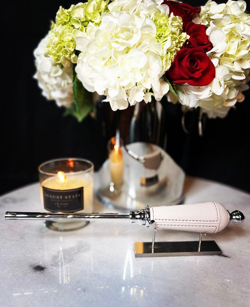 Luxe Lighter · Tan